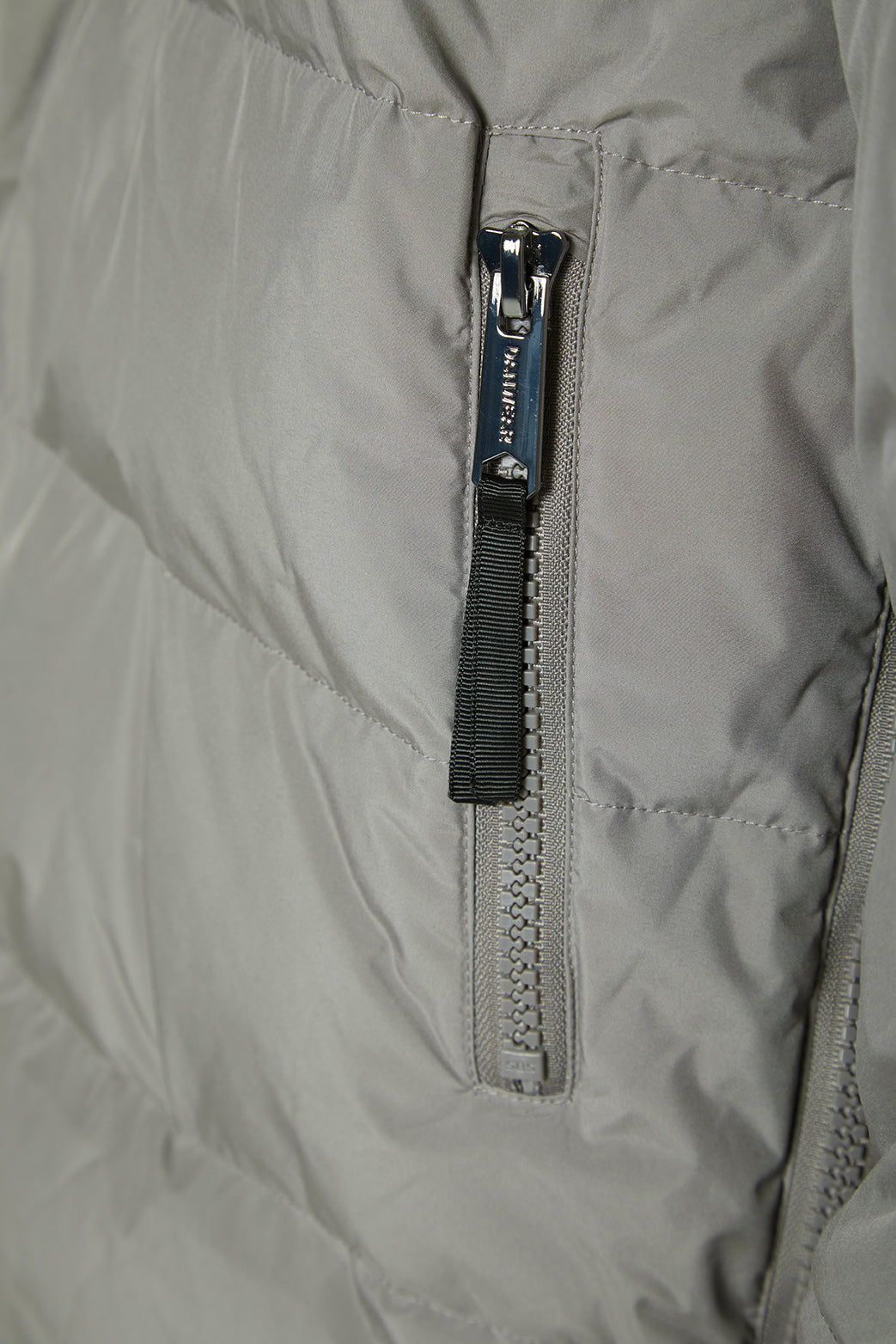 Windfield / Danwear Claudia Black Label Down 02 Sand.